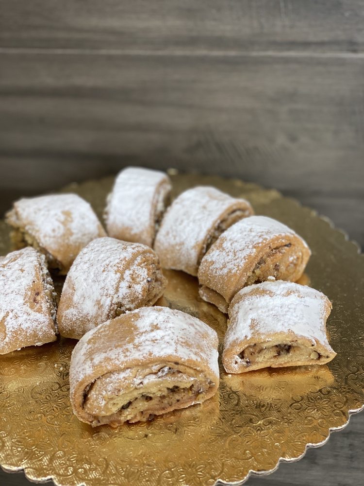 OLD COUNTRY BAKERY CLOSED Updated June 2024 156 Photos & 61