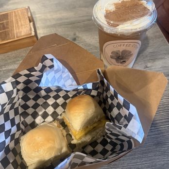 Coffee Cove - Coffee & Tea Near Me - Oak Hills, California