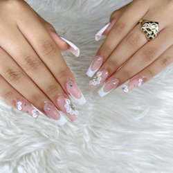 Lavish Nail Bar