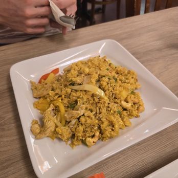 Khon Thai Restaurant - Fried rice - Thai Near Me - Fort Collins, Colorado Khon Thai Restaurant - Fried rice - Thai Near Me - Fort Collins, Colorado
