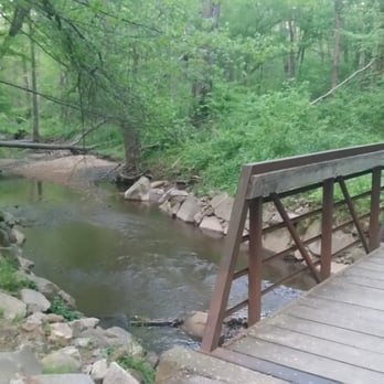 Sally Ormsby Park - Sally Ormsby Park: Bridge across Accotink Creek - Hiking Near Me - Fairfax, Virginia Sally Ormsby Park - Sally Ormsby Park: Bridge across Accotink Creek - Hiking Near Me - Fairfax, Virginia