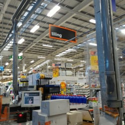 B&Q Diy Supercentre