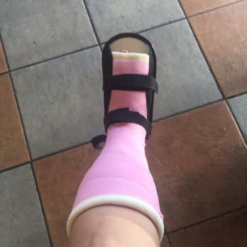 Baumgarten Morris MD - Also you can pick a case color for your foot - Surgeons Near Me - Duarte, California Baumgarten Morris MD - Also you can pick a case color for your foot - Surgeons Near Me - Duarte, California