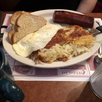 Buckboard - Kielbasa, medium over easy eggs, hash browns - American Near Me - Lakeville, Minnesota Buckboard - Kielbasa, medium over easy eggs, hash browns - American Near Me - Lakeville, Minnesota