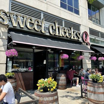 Sweet Cheeks Q - Southern Near Me - Boston, Massachusetts Sweet Cheeks Q - Southern Near Me - Boston, Massachusetts
