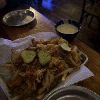 Tumble 22 Chicken Joint - Dirty Fries - Chicken Wings Near Me - Austin, Texas