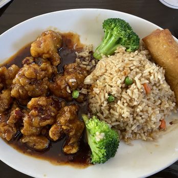 No 1 Kitchen - General Tso's Chicken, lunch portion. Very tasty. - Japanese Near Me - Broken Arrow, Oklahoma No 1 Kitchen - General Tso's Chicken, lunch portion. Very tasty. - Japanese Near Me - Broken Arrow, Oklahoma