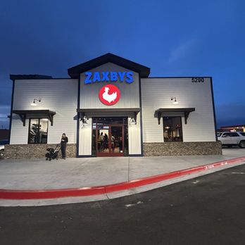 Zaxbys - Chicken Wings Near Me - Las Vegas, Nevada