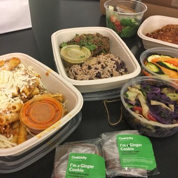 Cook Unity - Baked ziti, ox tail stew and side dishes of vegetables - Food Delivery Services Near Me