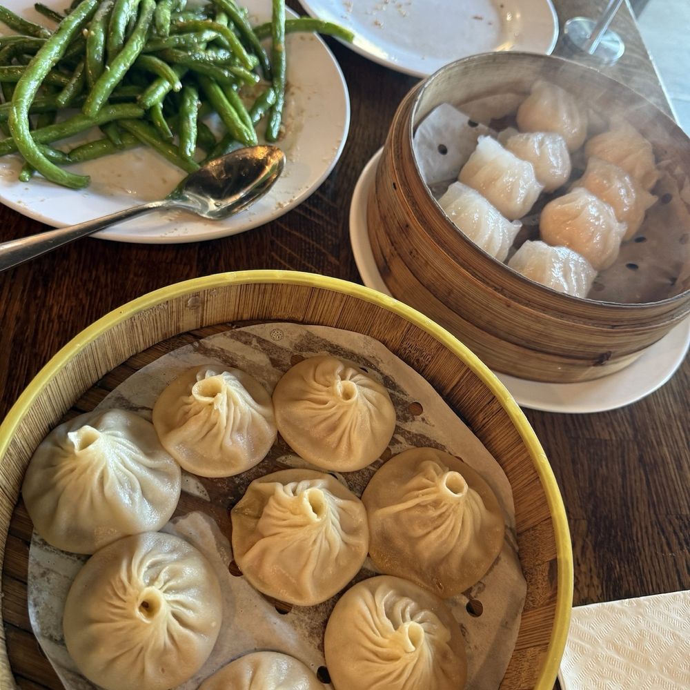 88 Bao Bao - Pork Xiao Long Bao(8)(Steamed) Stir-fried Garlic Green Beans and Pork & Har Gow(Shrimp Dumplings)(8) - Chinese Near Me - Castro Valley, California