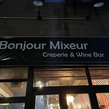 Bonjour Mixeur - Cafes Near Me - New York, New York