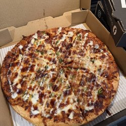 Amazing pizza. Amazing service. We will be back. First time customers and we absolutely loved it!