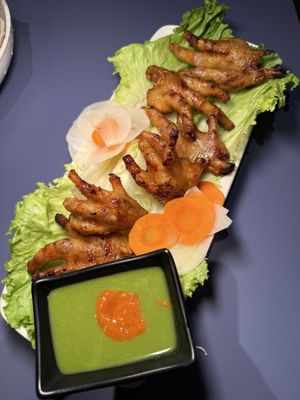 Com Nha Kitchen & Bar by null