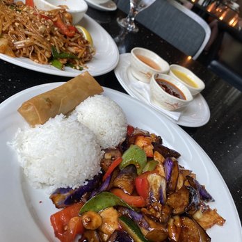 Johnny's Asian Bistro - Chinese Near Me - Parker, Colorado Johnny's Asian Bistro - Chinese Near Me - Parker, Colorado