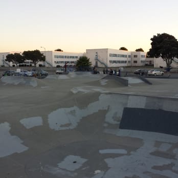 Alameda Skatepark - Plenty of Free Skating Space - Skate Parks Near Me - Alameda, California Alameda Skatepark - Plenty of Free Skating Space - Skate Parks Near Me - Alameda, California