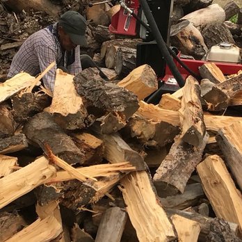 Randy's Firewood - Splitting Pinon - Firewood Near Me - McKinney , Texas