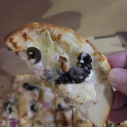 Artichoke Chicken Flatbread