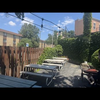 Goldyburgers - Dive Bars Near Me - Forest Park, Illinois Goldyburgers - Dive Bars Near Me - Forest Park, Illinois