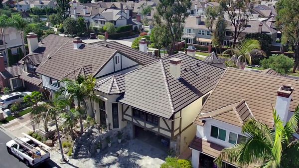 OC Roof Contractors Logo