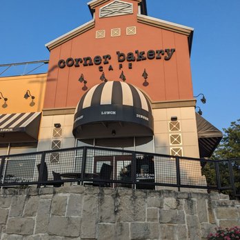 Corner Bakery Cafe - Storefront - Soup Near Me - San Antonio, Texas