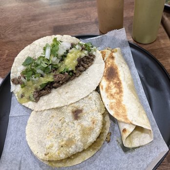 Gorditas Loli's - Taco, gordita, and burrito. Unreal!! - Mexican Near Me - Chicago, Illinois Gorditas Loli's - Taco, gordita, and burrito. Unreal!! - Mexican Near Me - Chicago, Illinois