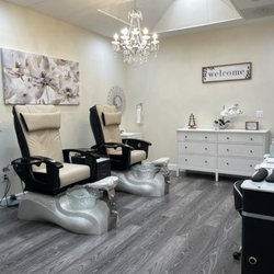Lanna Nails & Spa