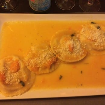 N 7 - Raviolis au potiron - Italian Near Me - Ixelles, BRU N 7 - Raviolis au potiron - Italian Near Me - Ixelles, BRU