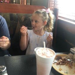 B Mac’s Buffet