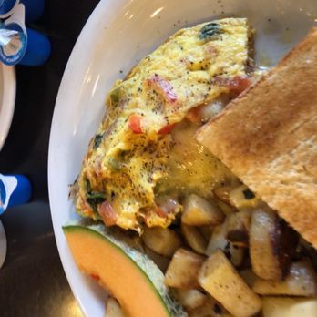 Redwood Cafe - Veggie omelet - New American Near Me - Cambria, California Redwood Cafe - Veggie omelet - New American Near Me - Cambria, California
