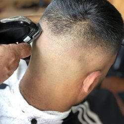 Johnny G’s Barbershop