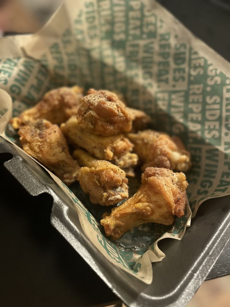 WINGSTOP 4217 Florida Ave S, Lakeland, Florida Chicken Wings