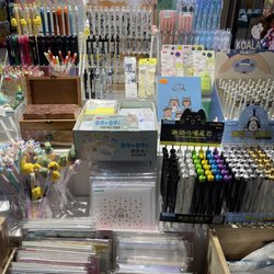 CAS Crafts & Collectibles