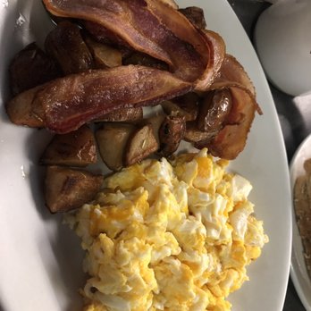 The Templeton - Trucker's Breakfast - Breakfast & Brunch Near Me - Vancouver, British Columbia