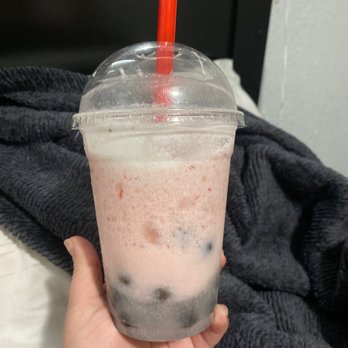 Deli Zone - Strawberry Boba - Delis Near Me - Broomfield, Colorado