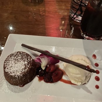 Echo Palm Beach - Lava cake - Bars Near Me - Palm Beach, Florida