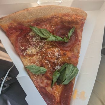 AP Pizza Shop - Pizza Near Me - Bethesda, Maryland AP Pizza Shop - Pizza Near Me - Bethesda, Maryland