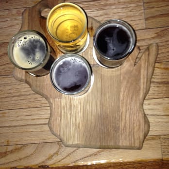 The Old Fashioned - Yum yum - American Near Me - Madison, Wisconsin