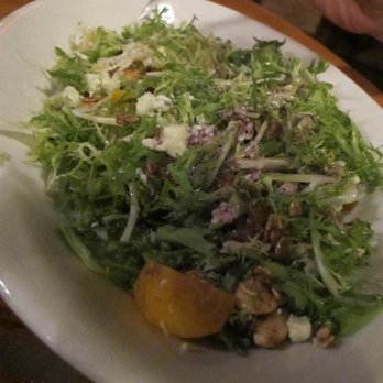 Flying Pig Pub & Kitchen - Pubs Near Me - Oceanside, California