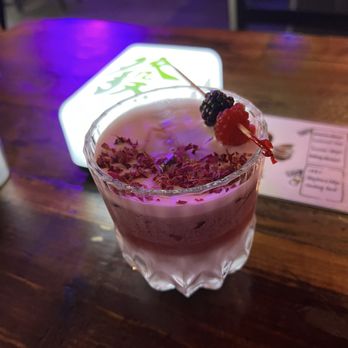 ON/OFF - Pink holiday cocktail - Asian Fusion Near Me - Toronto, Ontario