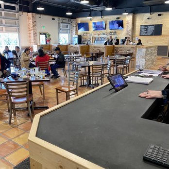 Railroad Seafood & Brewery - Inside dining... - Seafood Near Me - Robstown, Texas Railroad Seafood & Brewery - Inside dining... - Seafood Near Me - Robstown, Texas
