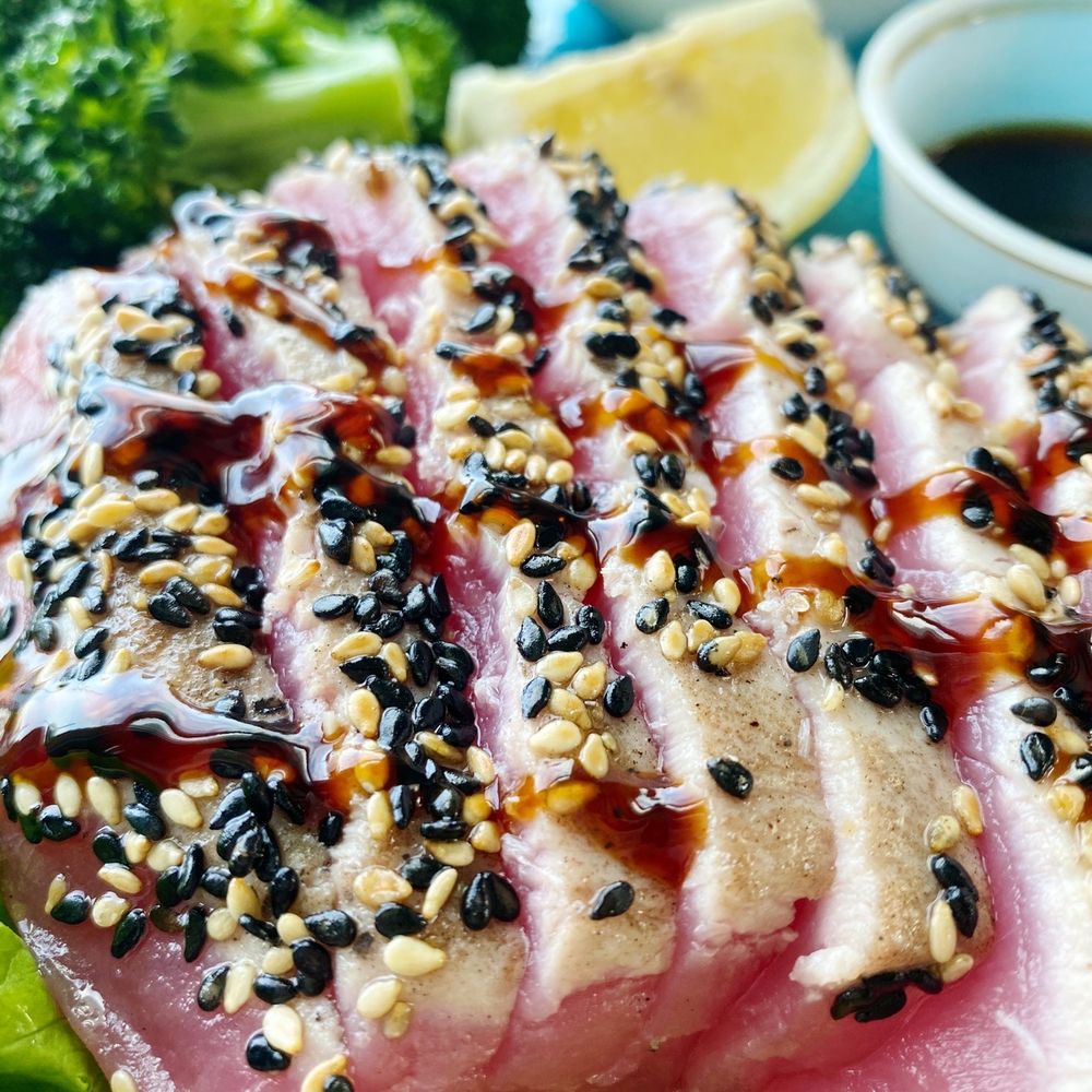 Turtle Shack - Close up of the sesame seared ahi tuna like daaaaaaamn - Seafood Near Me - Palm Coast, Florida Turtle Shack - Close up of the sesame seared ahi tuna like daaaaaaamn - Seafood Near Me - Palm Coast, Florida