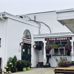Wallachs Farms