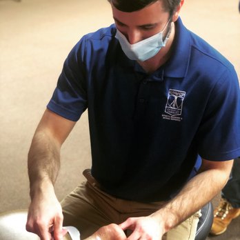 University Physical Therapy - Specialized myofascial techniques like Graston shown here can help relieve pain and speed up you're healing process. - Physical Therapy Near Me - Roanoke, Virginia University Physical Therapy - Specialized myofascial techniques like Graston shown here can help relieve pain and speed up you're healing process. - Physical Therapy Near Me - Roanoke, Virginia