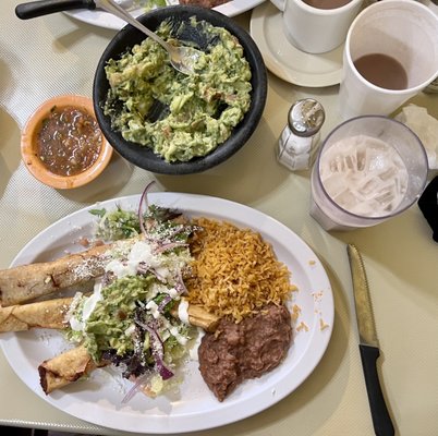 El Huarachito 🇲🇽 by null