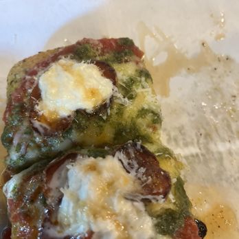 Griffon Brewing Youngstown - Beez in the trap - hot honey & pepperoni - yum! - Burgers Near Me - Youngstown, New York