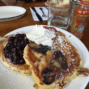 Bubby's Tribeca - American Near Me - New York, New York