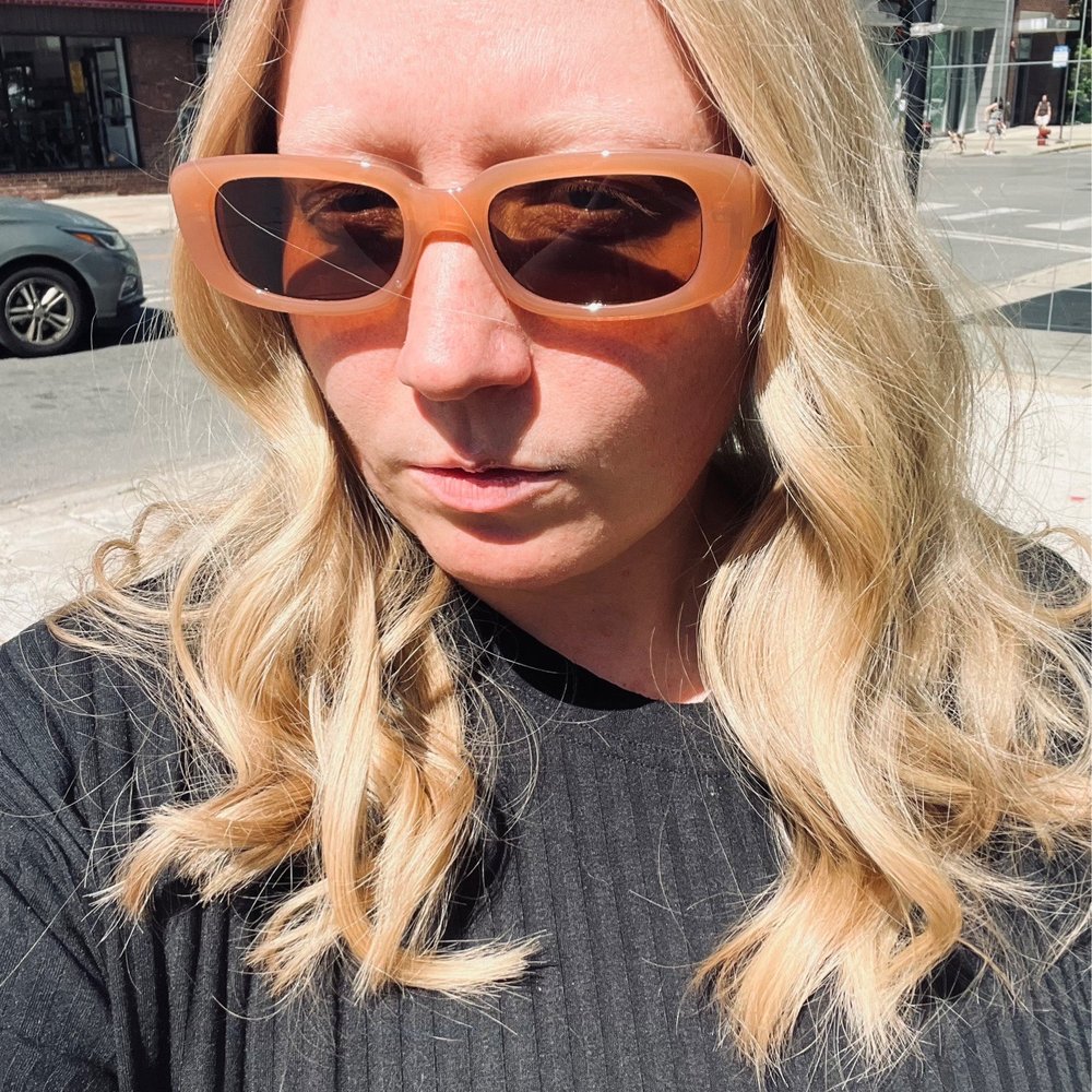 RK Salon - Dont judge the serious face - i love my hair was just walking while snapping the selfie lol - Hair Salons Near Me - Chicago, Illinois RK Salon - Dont judge the serious face - i love my hair was just walking while snapping the selfie lol - Hair Salons Near Me - Chicago, Illinois