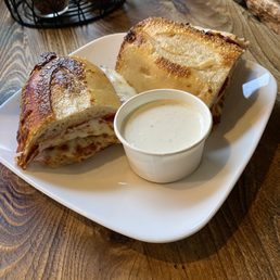 Pizza sandwich