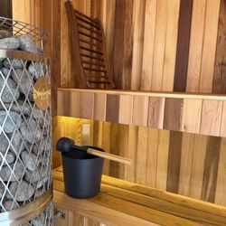 David’s Craft: Homes and Saunas - custom indoor traditional sauna