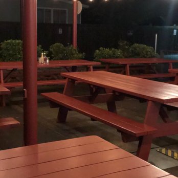 Healdsburger - Patio seating. Cute. - Burgers Near Me - Healdsburg, California